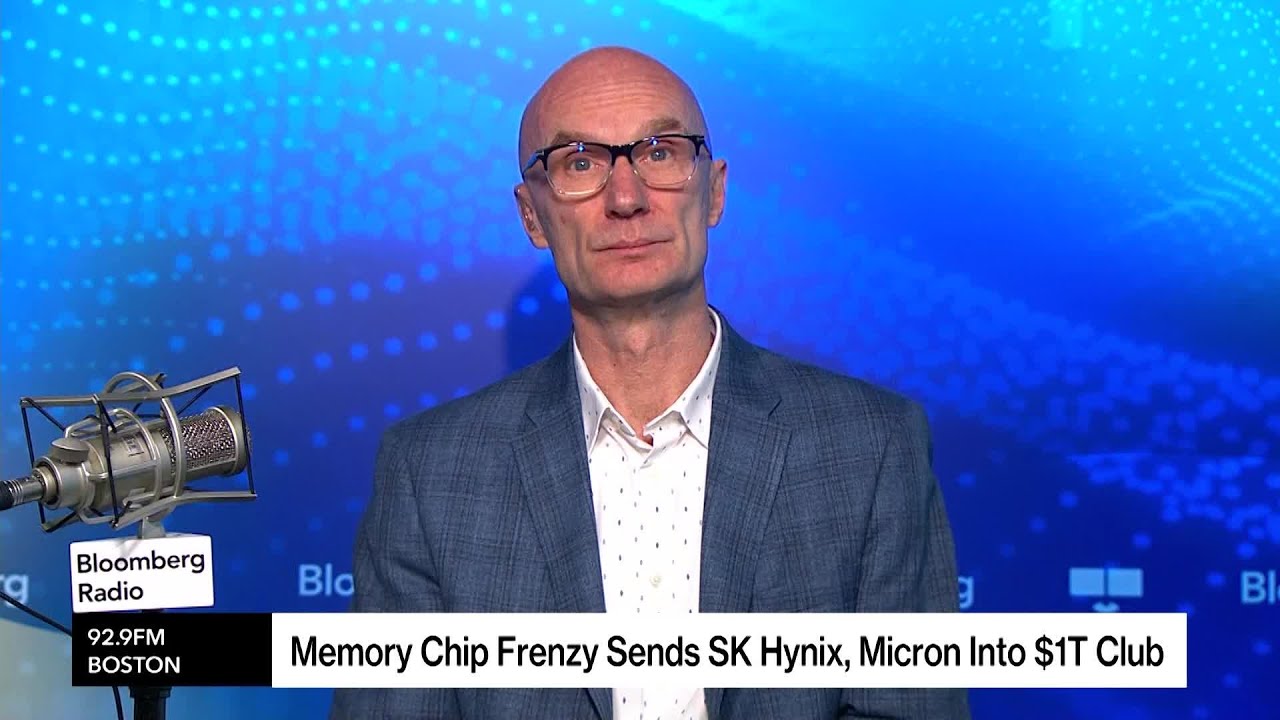 Memory Chip Frenzy Sends SK Hynix, Micron Into $1 Trillion Club