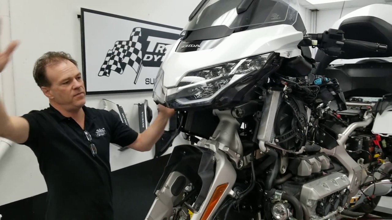 Tighten Steering Crown Nut Shortcut - 2018+ Honda Gold Wing