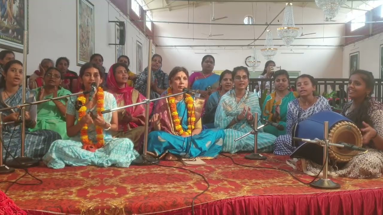 Radhe Radhe Radhe Sham Govinda Radhe Jai Shri Radhe | Vilasini Devi Dasi | Mysore