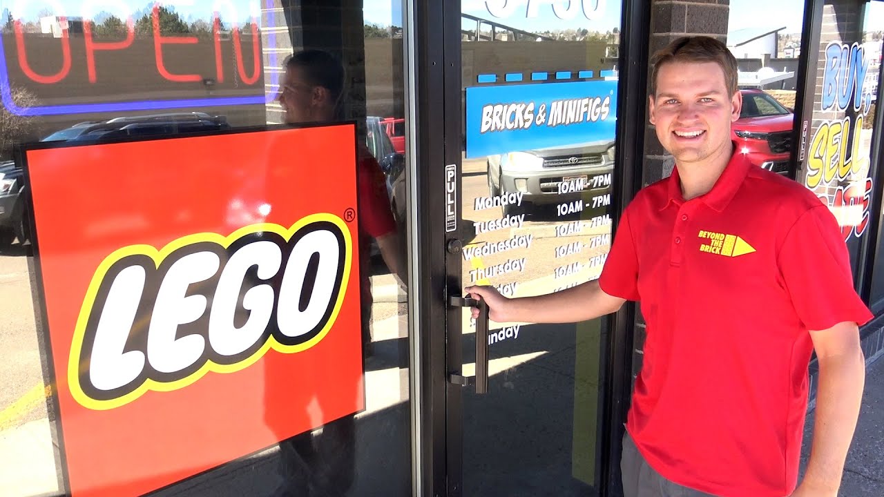 Visiting Bricks & Minifigs LEGO Store in Colorado Springs