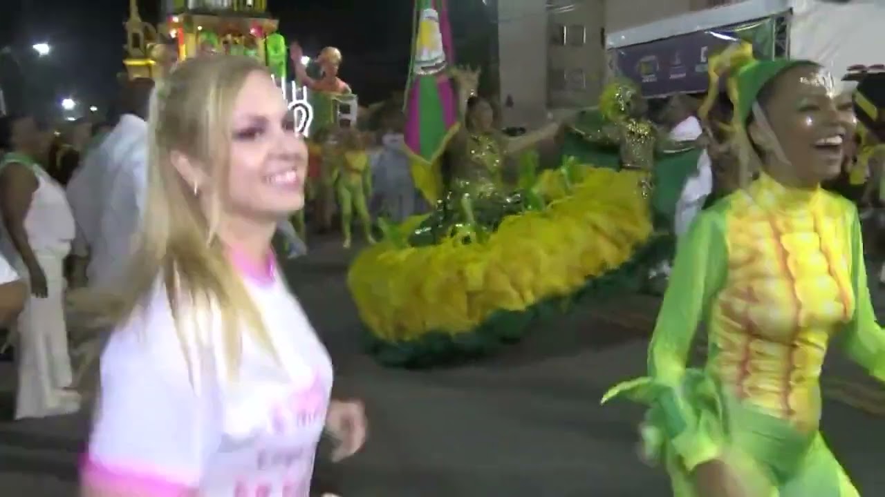 Uniao Imperial 2023 ( desfile completo )