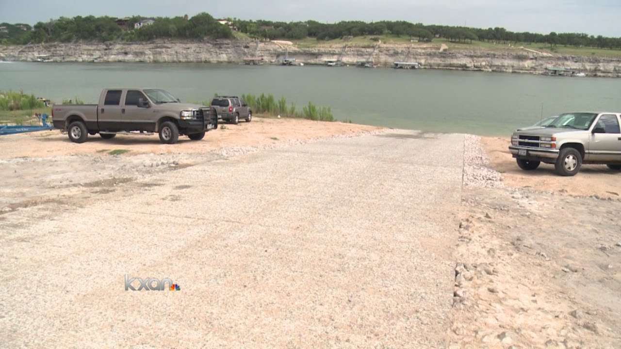 One Public Boat Ramp Opens on Lake Travis