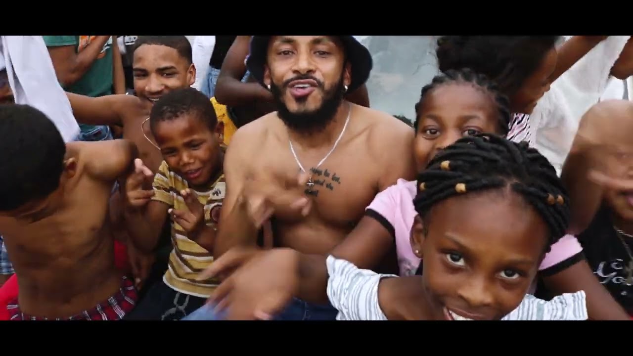 Emile Kapeal - Lekke soes ekke (Official Music Video)