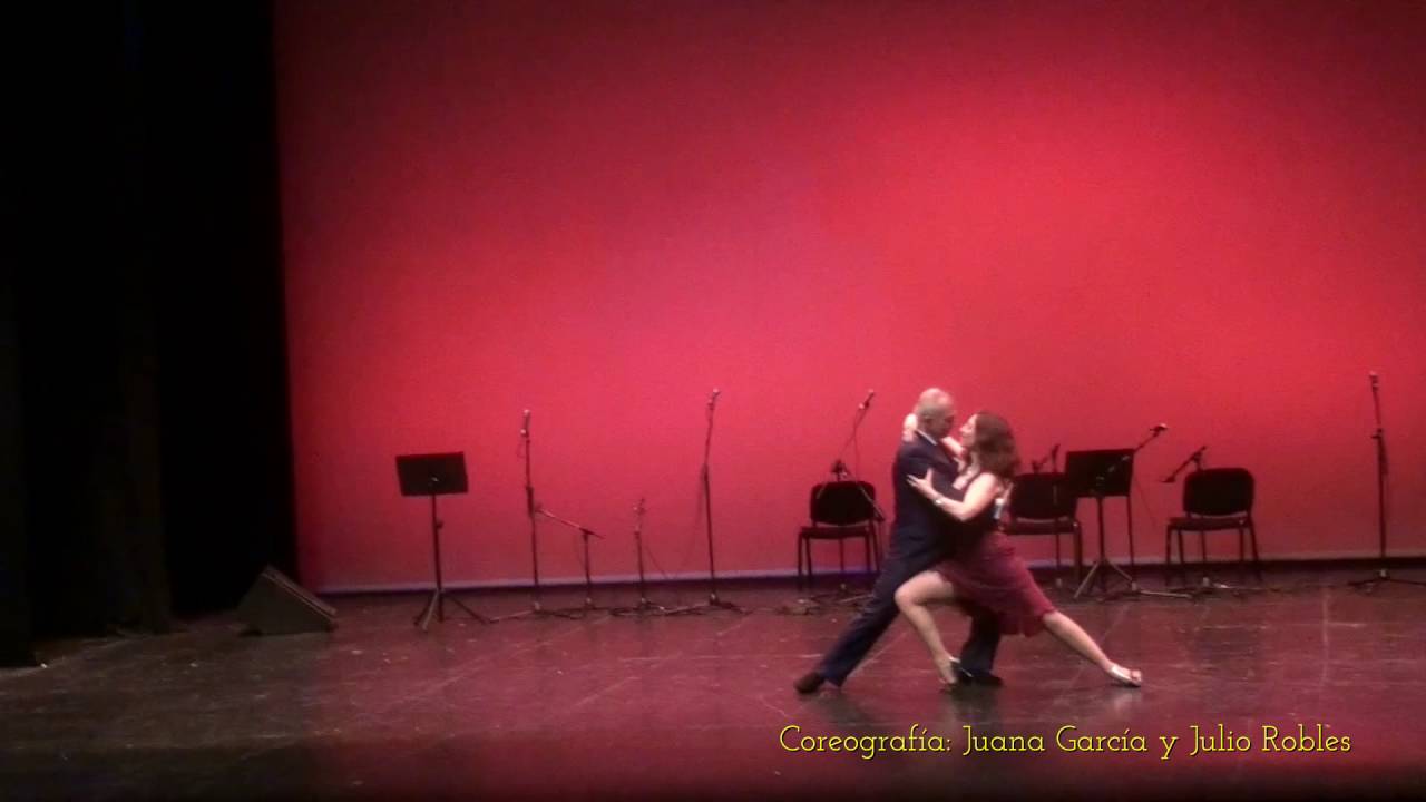 Juana García y Julio Robles - 