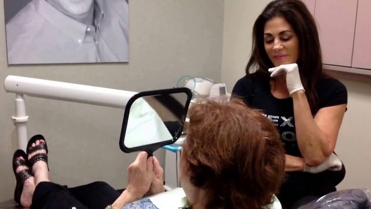 Houston Cosmetic Dentist...Snap-on Smile is the answer to give you a beautiful smile!