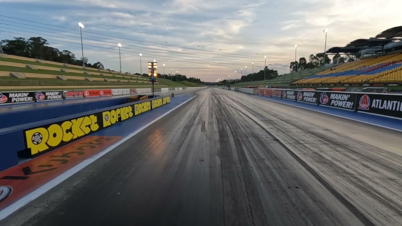Royal Enfield Twins Drag Racing