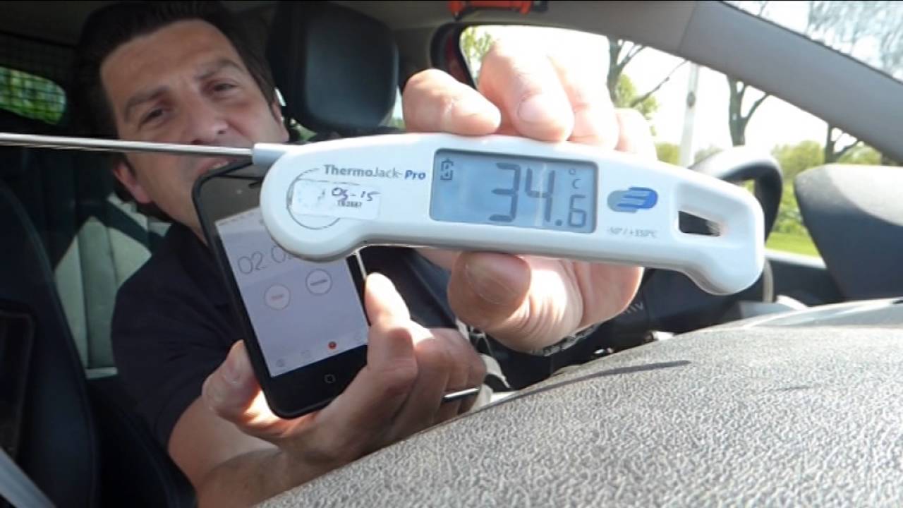 Zelftest hoe snel een auto opwarmt in de zon