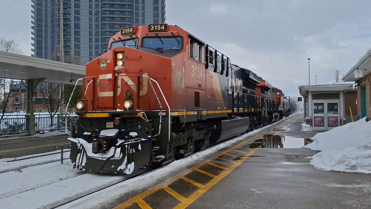 The Aldershot to Mac Yard Local Makes Its Run through Brampton, Twice - CN  L570