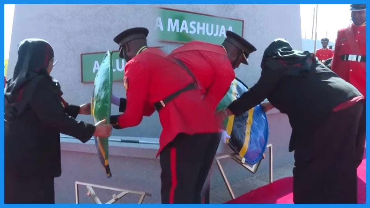 VIDEO: RAIS SAMIA AKIWEKA NGAO KWENYE MNARA WA MASHUJAA