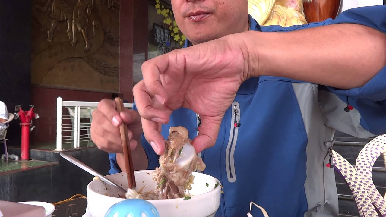 สุดยอดเฝ๋อขาวัว Bún bò