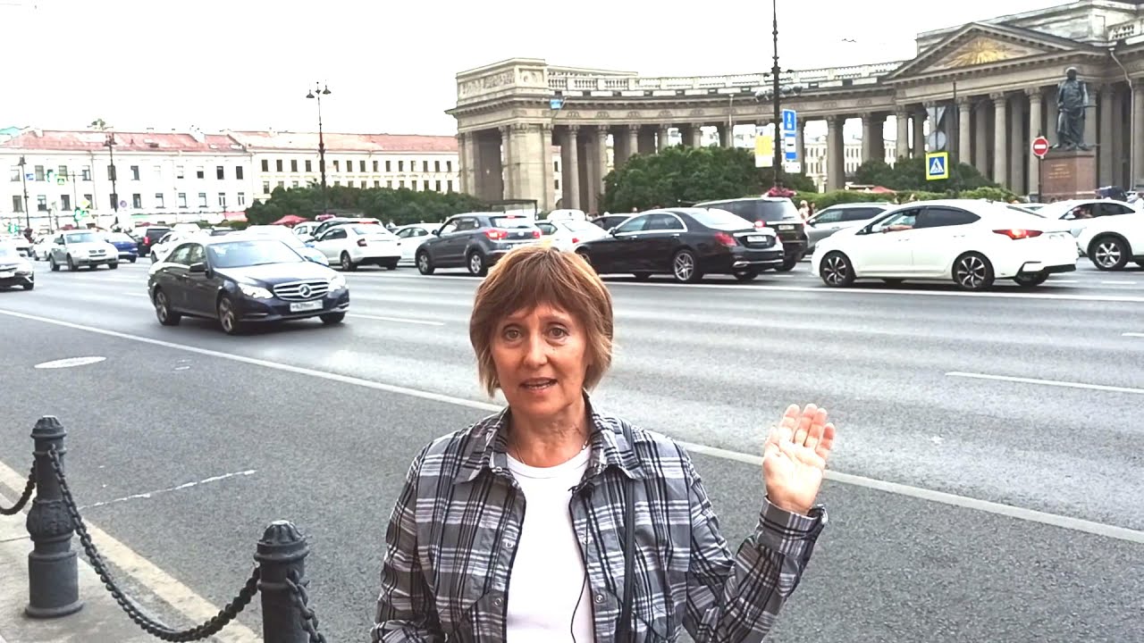 Санкт-Петербург Первый день. В Питере пить. Отель Гранд Невский на Б. Конюшенной. Ливень