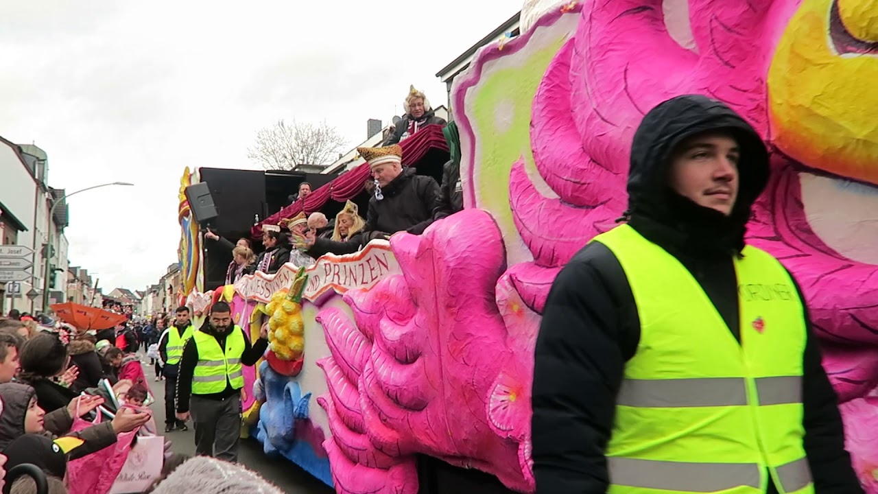 Rosenmontagszug in Kupferdreh Essen 2019