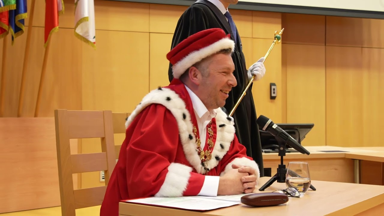 20 let PřF UJEP, předávání pamětní medaile, předávání čestného doktorátu (Doctor Honoris Causa)