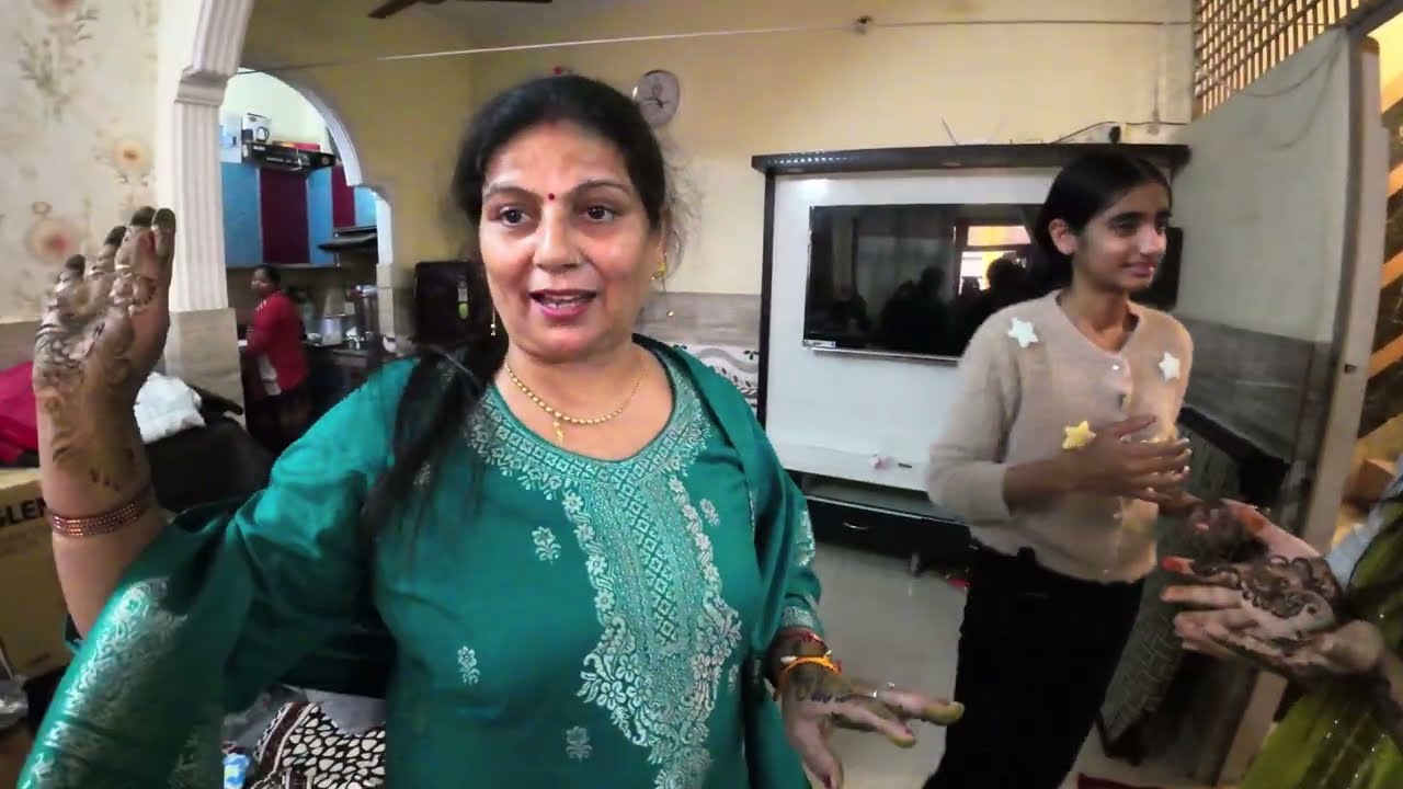 bhai ki mehndi function pr full masti wala dance 🕺 😅 