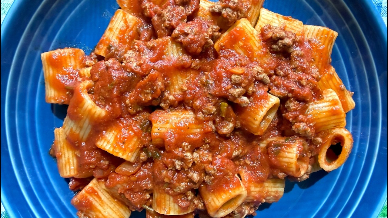 Simple Meat Sauce - Ready in 30 Minutes