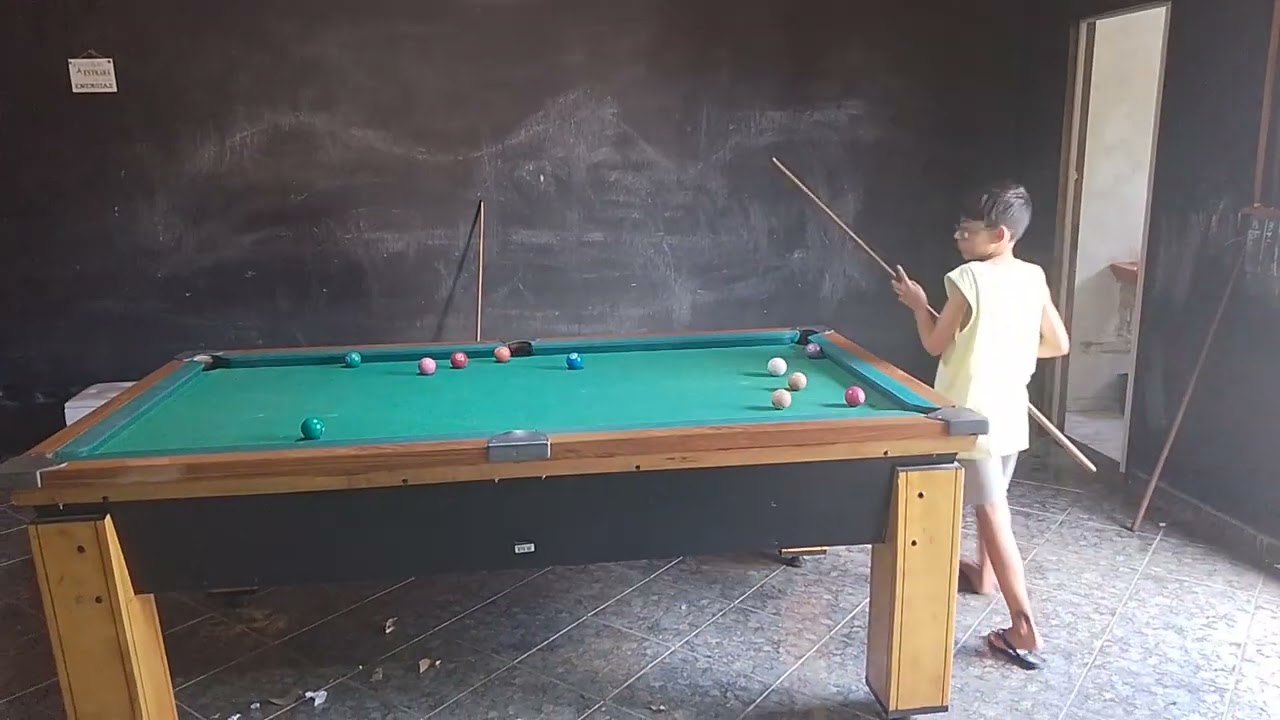 Meu primo jogando muito 