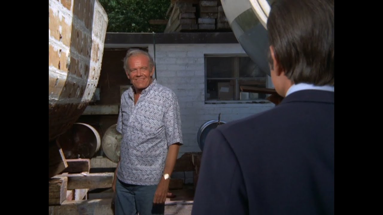 Hawaii Five-O (classic): McGarrett Confronts Corrupt Lieutenant