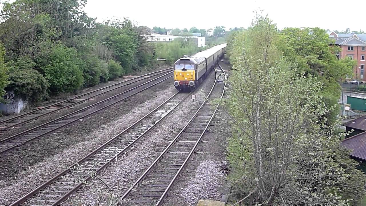 47790 + 47805 passing Roodee Jct Chester on 1Z55 Swansea - Chester Northern Belle 10.5.13