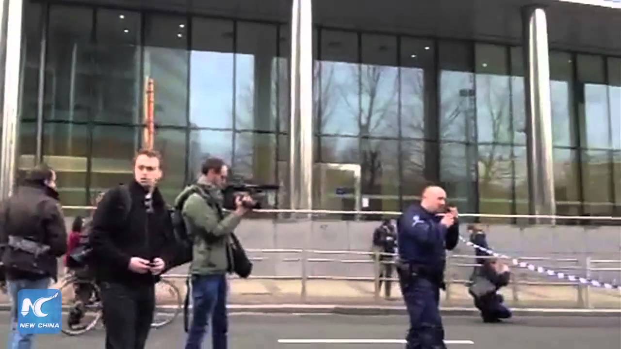 RAW: Brussels metro station blast