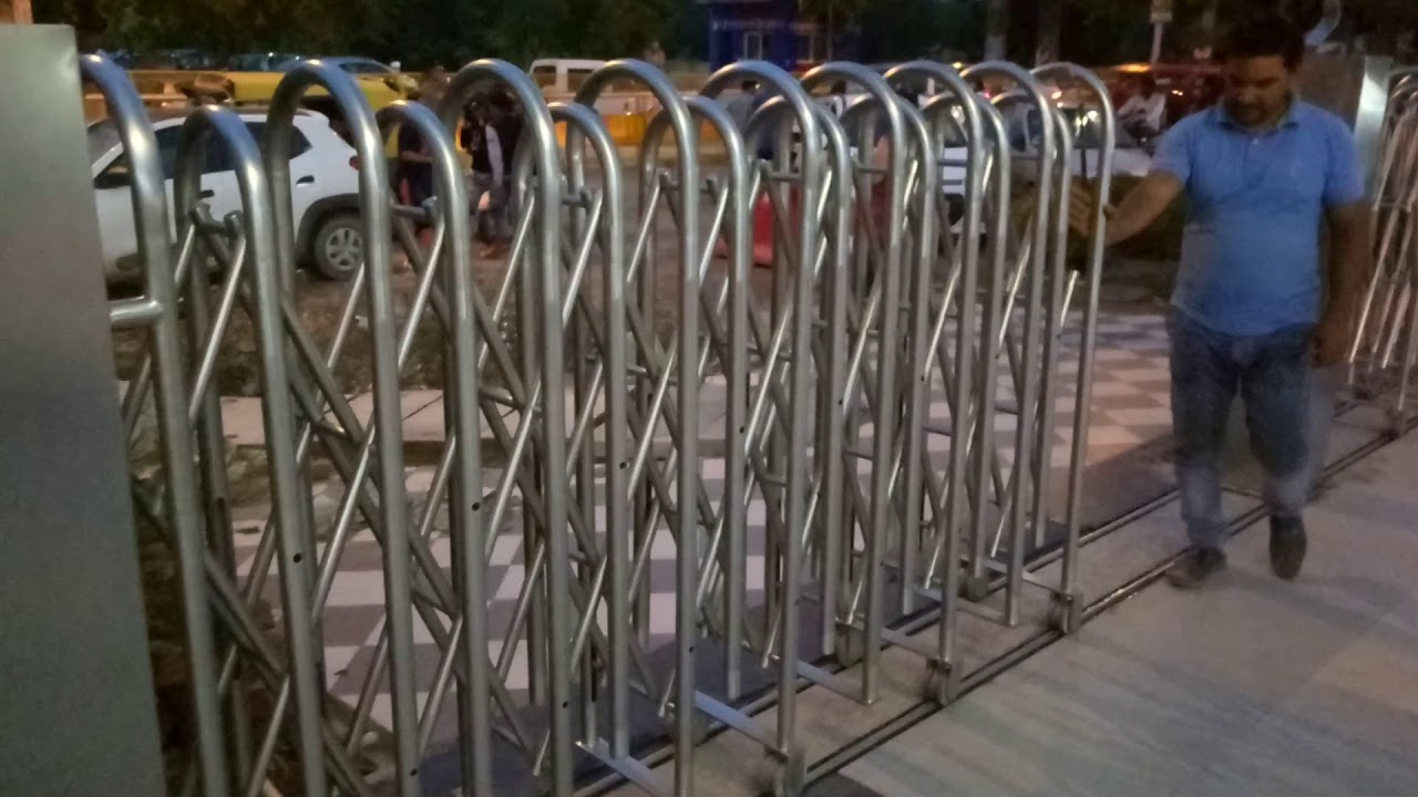 Retractable gate bajrang infrastructure(1)