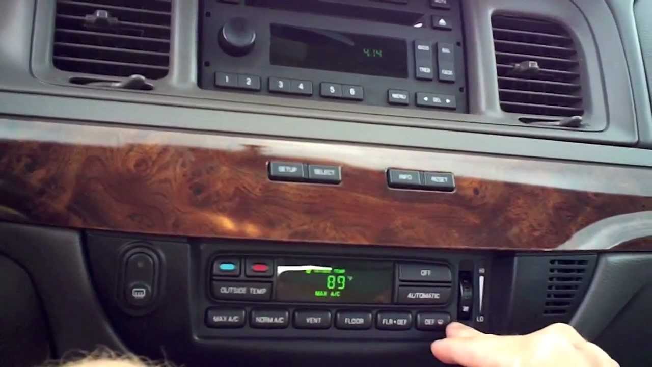 2006 Mercury Grand Marquis LS Start Up, Quick Tour, & Rev With Exhaust View - 74K