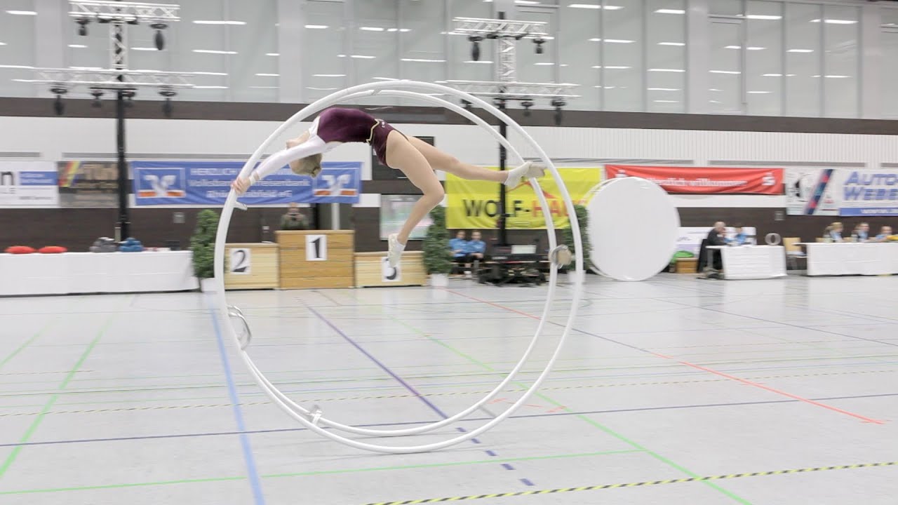 Deutsche Meisterschaften in Rhönradturnen 2015 Finale Gerade Frauen  6. Platz Kira Homeyer
