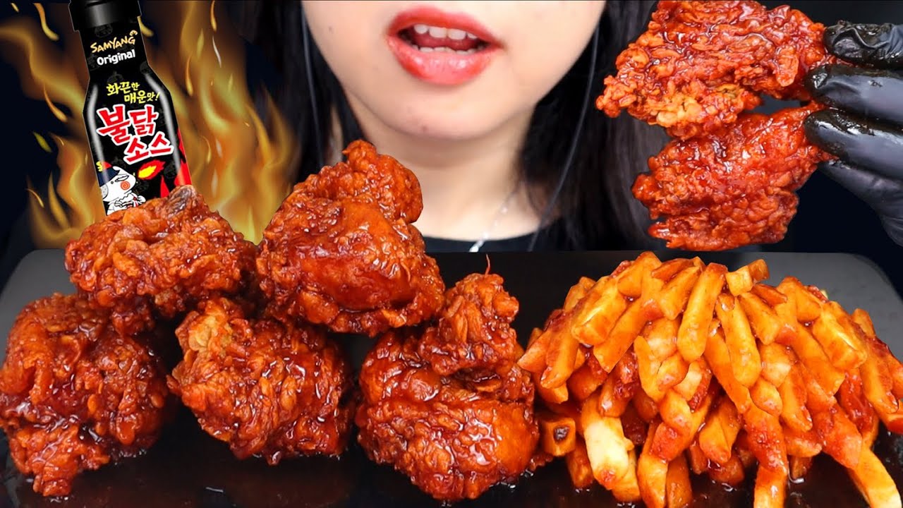 ASMR SPICY FRIED CHICKEN AND FRIES MUKBANG | AYAM & KENTANG KFC SIRAM SAOS SAMYANG | EATING SOUND