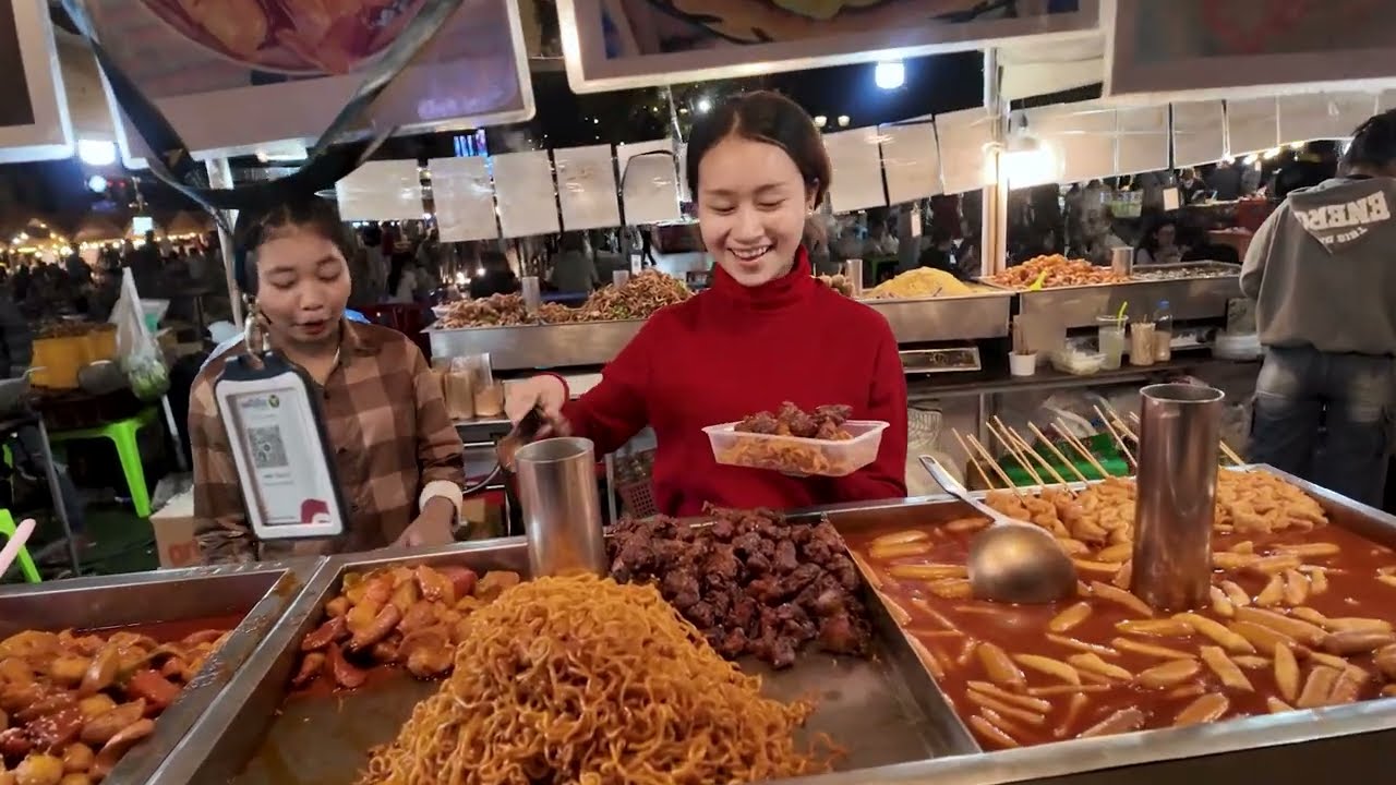 Massive Phnom Penh Street Food Tour — Food Everywhere!