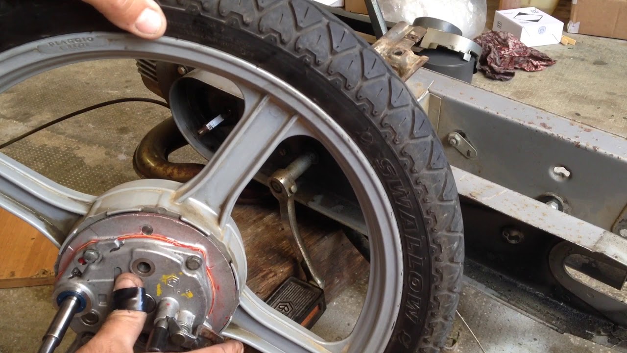 Trasformazione Piaggio Si da puleggia a variatore parte 1