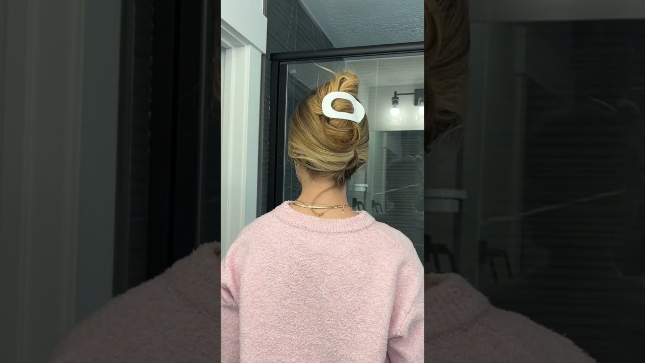 You need to try out the flat claw clips!! Linked these in my Amazon storefront 