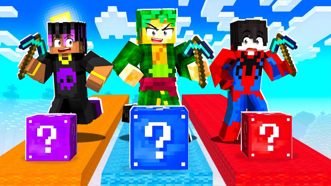 Ultimate Lucky Block Race in Minecraft 😱