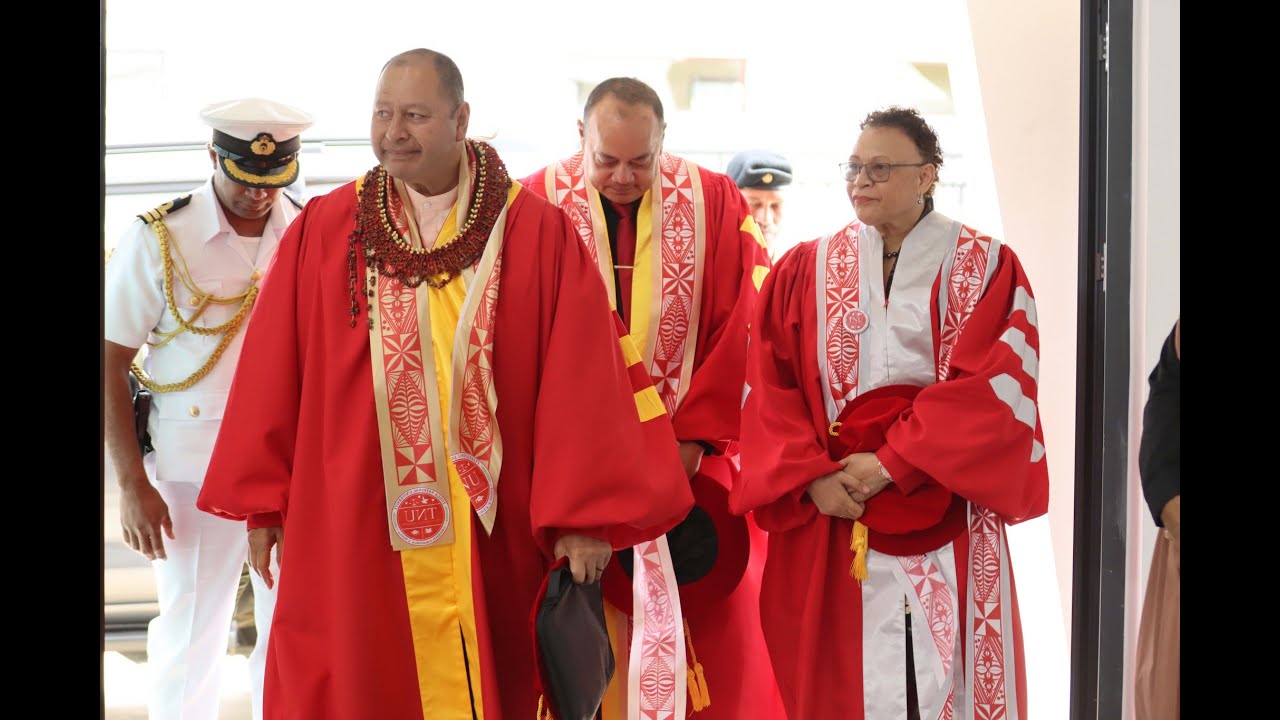 🇹🇴 Tonga National University Inaugural Graduation Ouau Tanaki Tu'unga 'Univesiti Faka-Fonua 'o Tonga