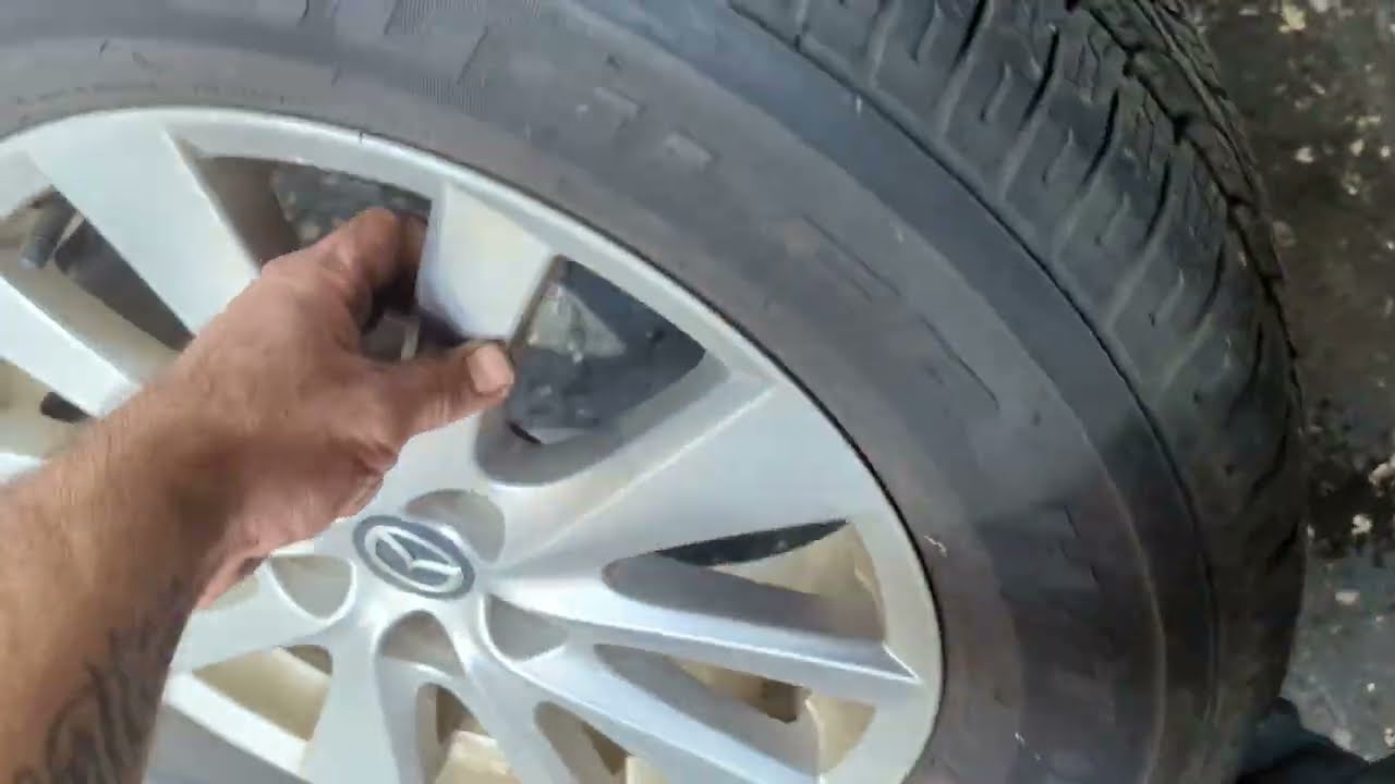 Goodyear versus Bridgestone tires all-wheel drive tires. Goodyear Efficient grip Bridgestone Dueller