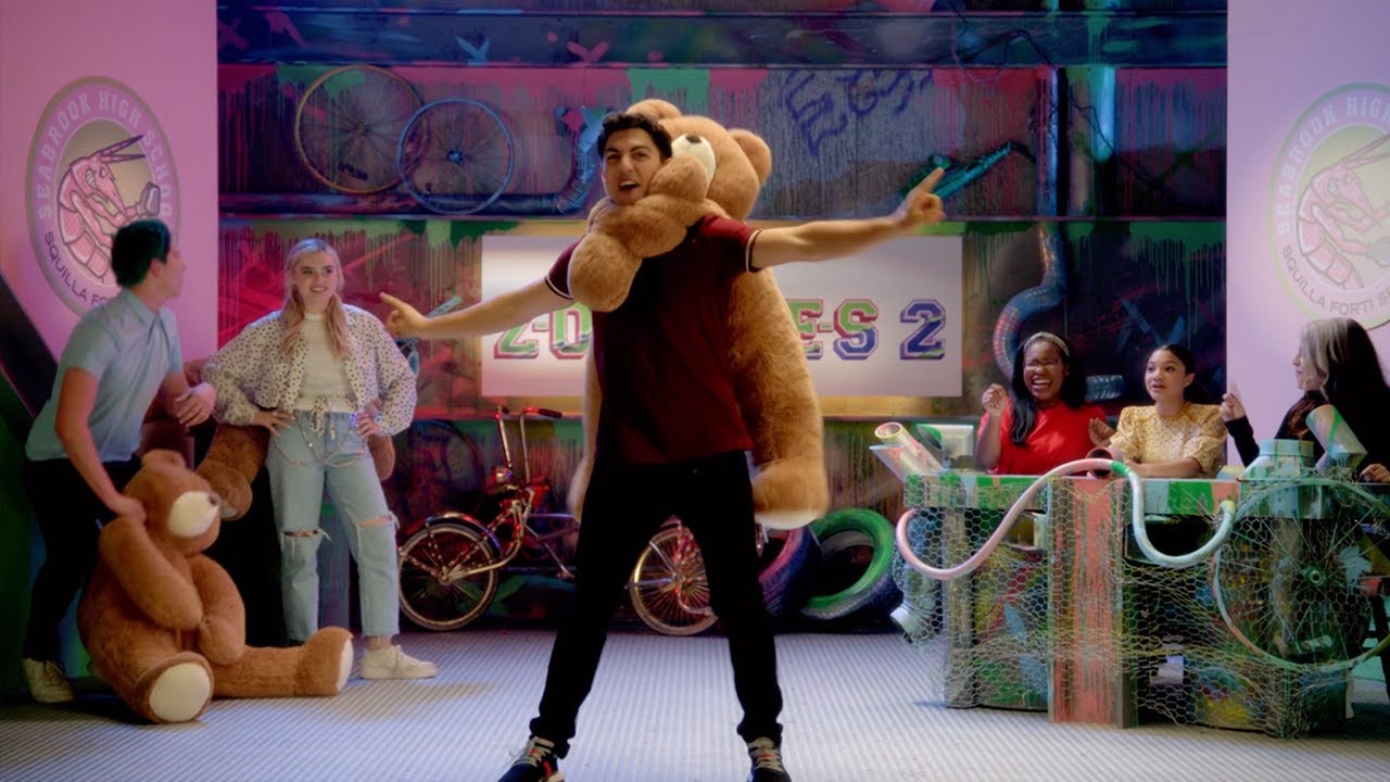 ZOMBIES 2 | 3 Way Dance Battle | Disney Channel Asia