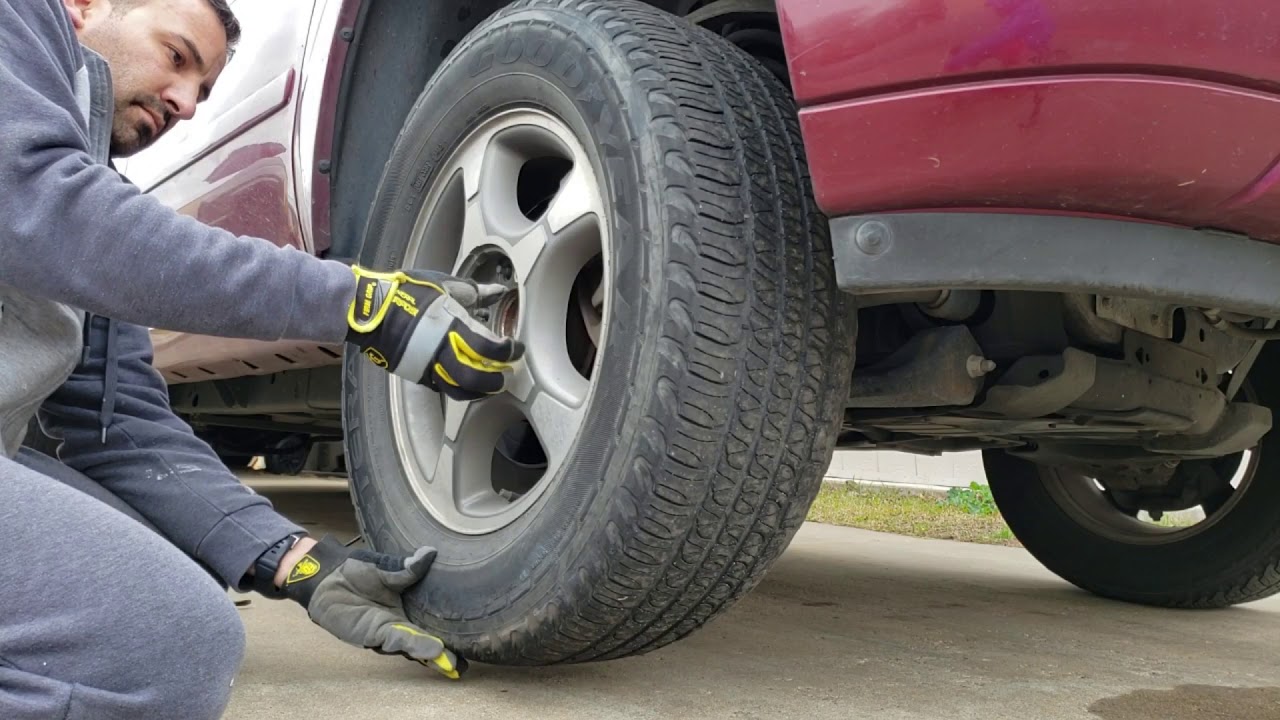 Como reemplazar un balero de 2006 chevy Trailblazer EXT