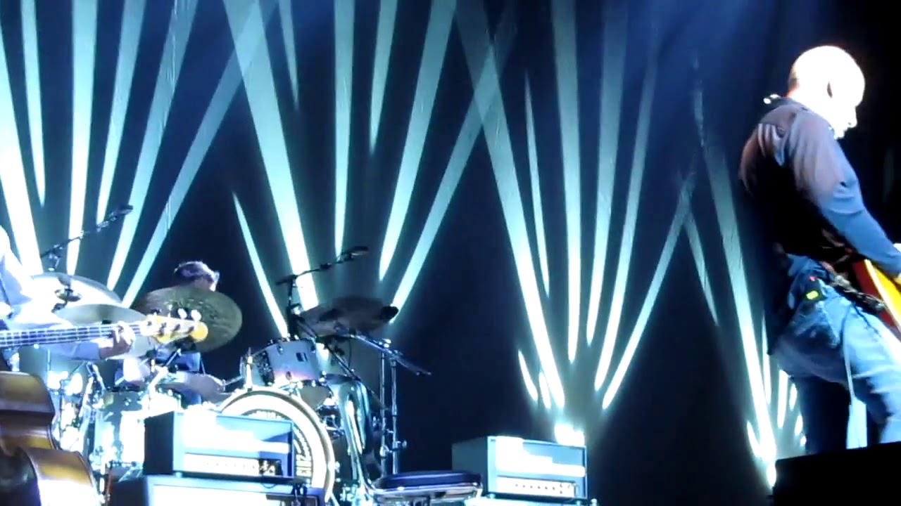 Mark Knopfler - Father And Son & Hill Farmer's Blues(Live at İstanbul 2013) Soundboard