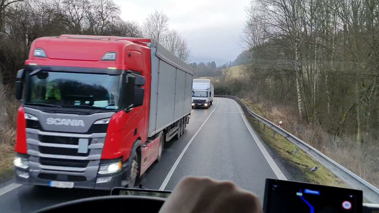 Again video from Czech Republic. December 16, 2021.
