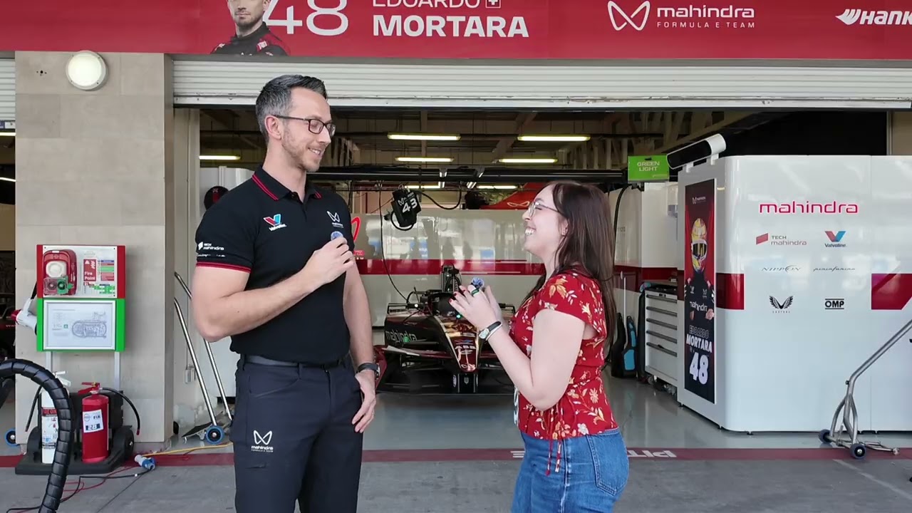 Обсуждение Формулы E 4-го поколения с техническим директором Mahindra.