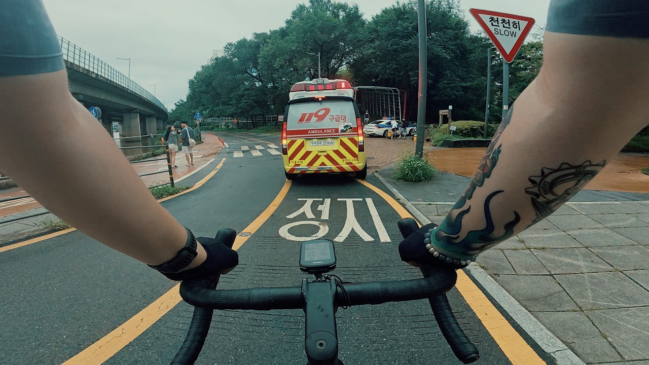 [SUB]🚴‍♂️ROAD BIKE | POV: Rainy Day Ride 2 / Climbing Namsan on my TREK MADONE