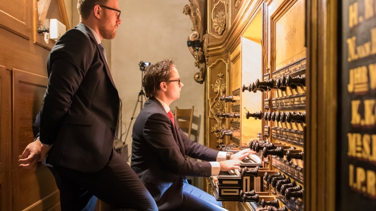 Bastiaan Stolk - Improvisatie en Samenzang 'Komt, verwondert u hier, mensen'