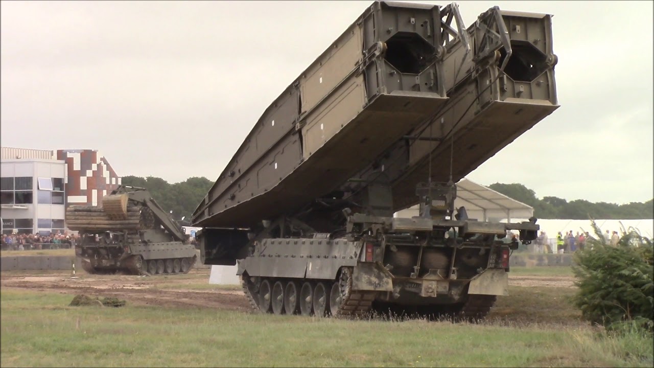 Titan Challenger 2 Bridge Layer