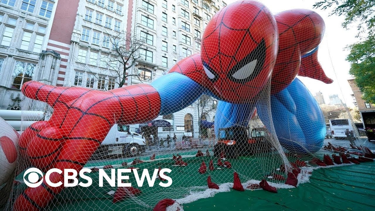 Macy's Thanksgiving Day Parade balloons coming to life