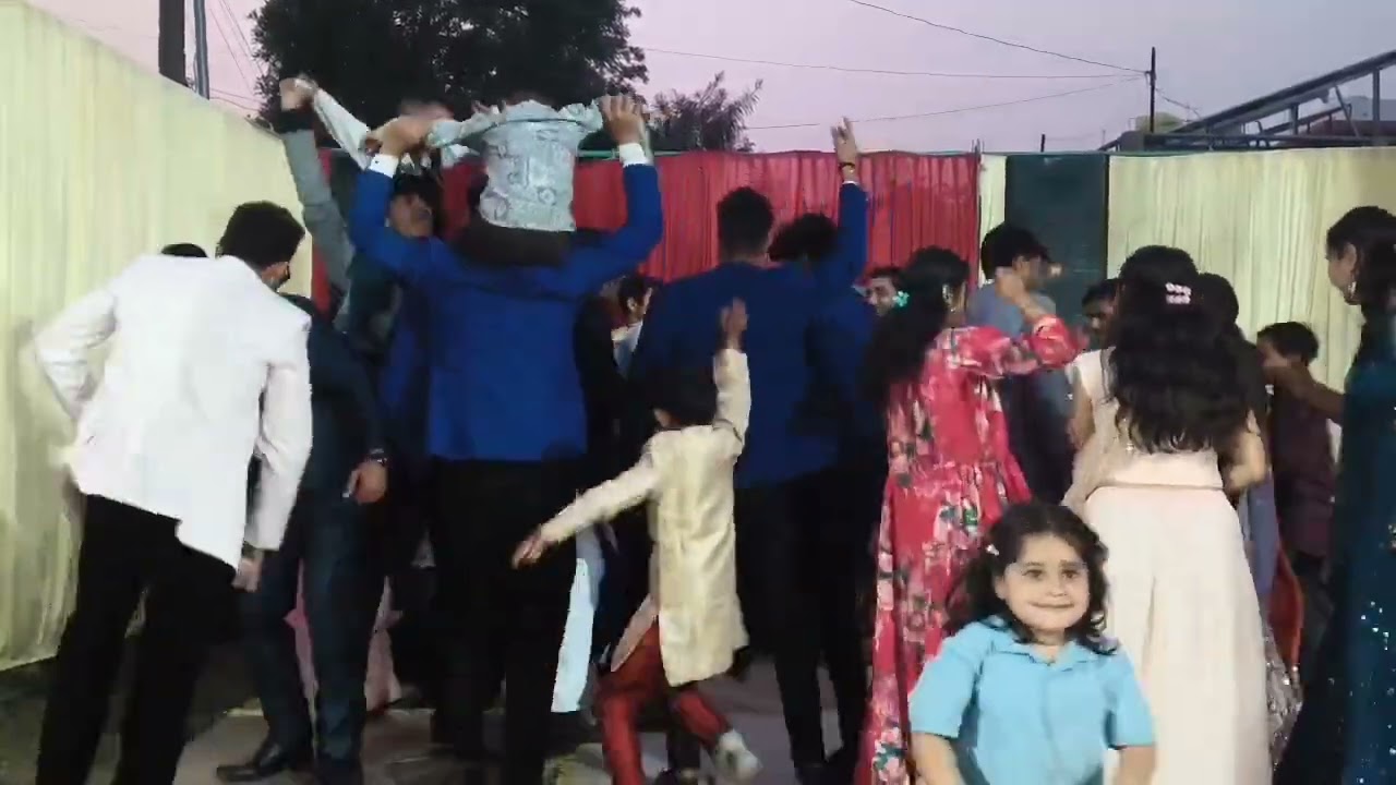पहाड़ी शादी है।.. लाडले 😊🥰😂