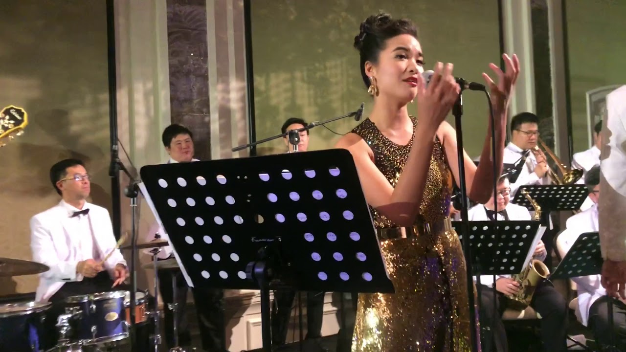 Cheryl Tan & The Summertimes Big Band perform I've Got You Under My Skin