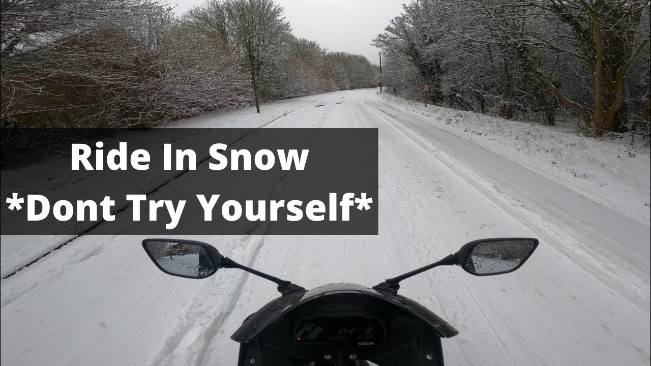 Ride In Snow *Don't Try At Home* - Yamaha YZF-R125 2020