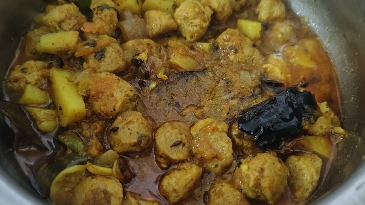 Tasty aalu soyabean ki sabji Live cooking