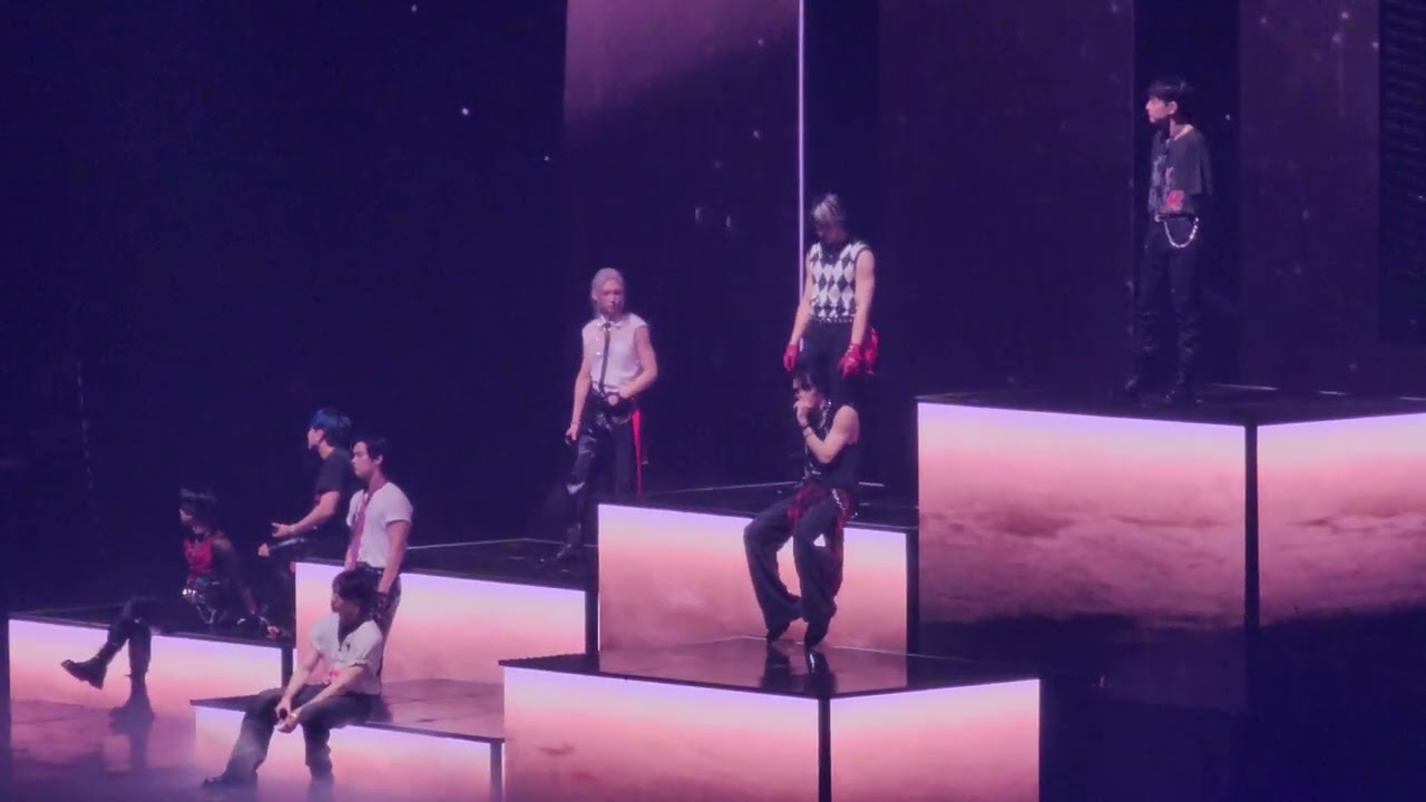 Stray Kids - Twilight Live DominATE Concert in KSPO Dome Seoul South Korea 20240824 Fancam