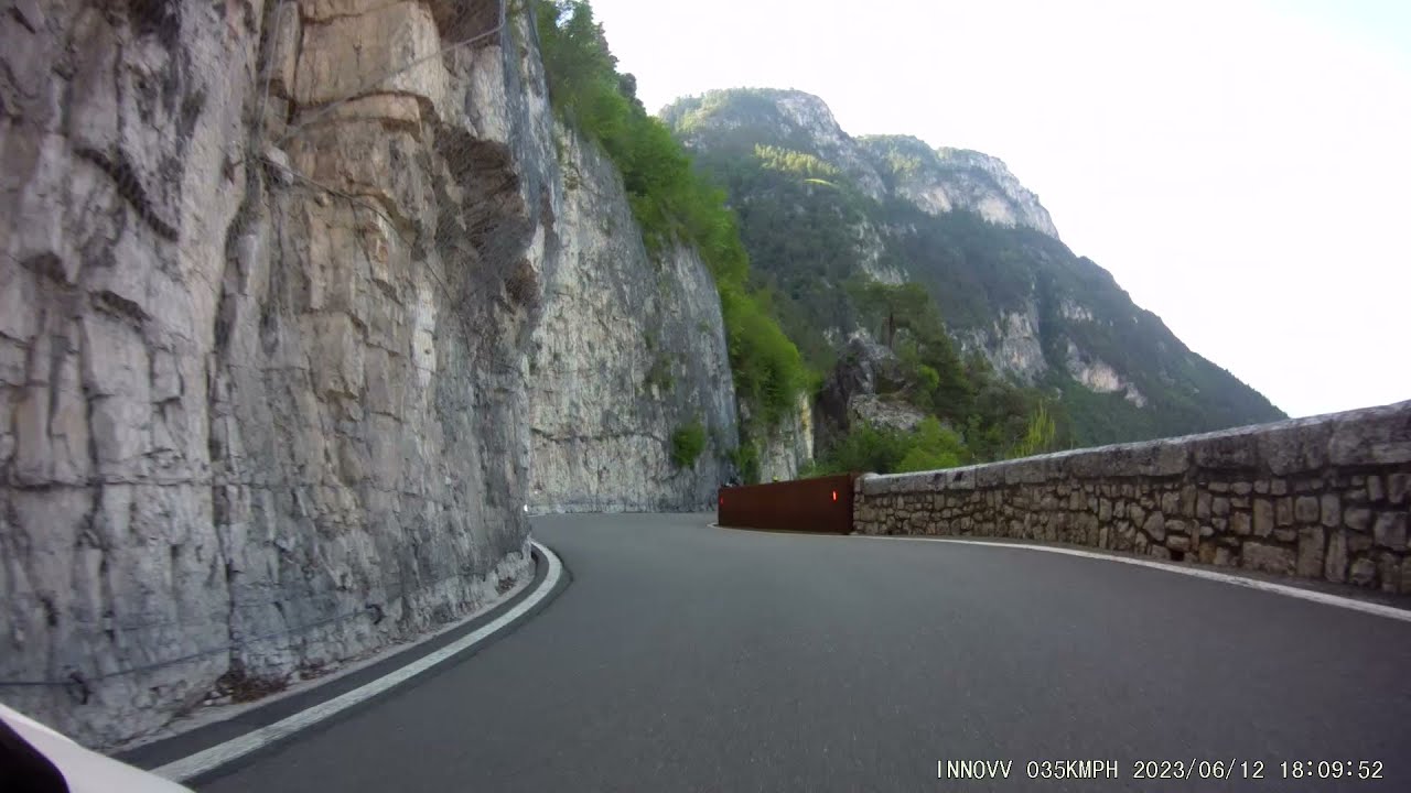 Moto trip - Italy - Route SS42 to Bolzano through Passo della Mendola - Front view