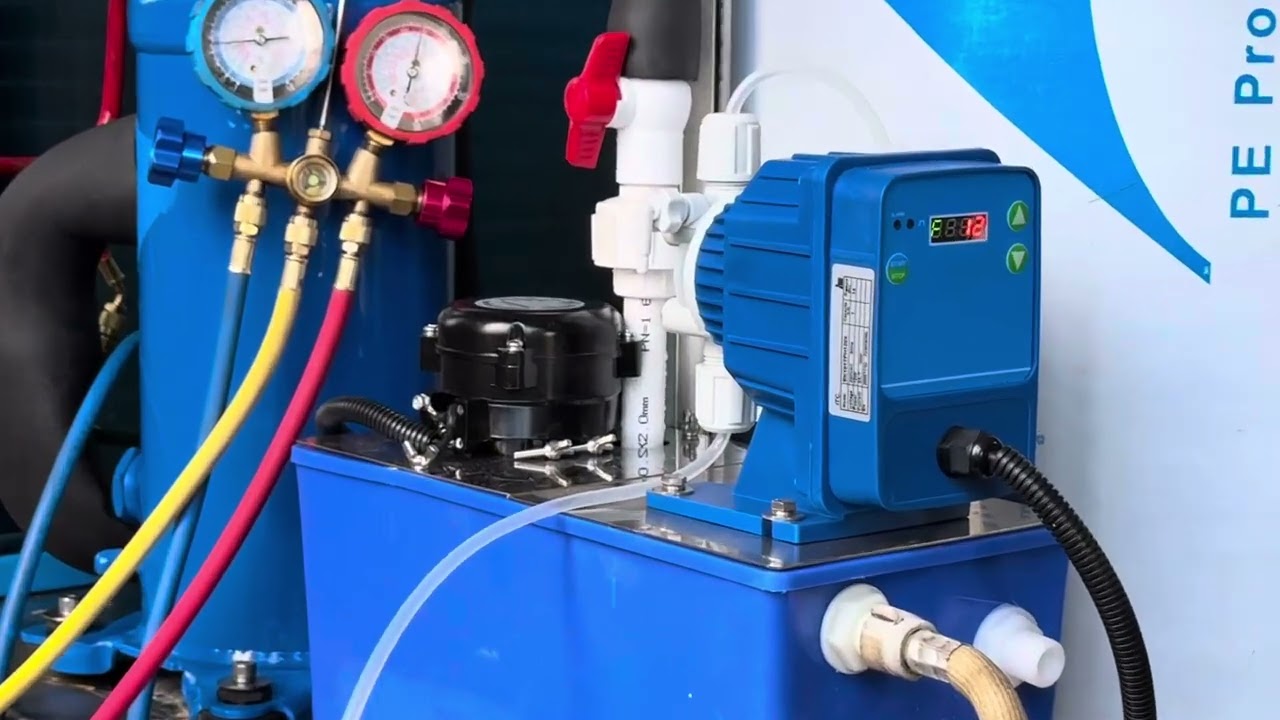 Flake ice machine