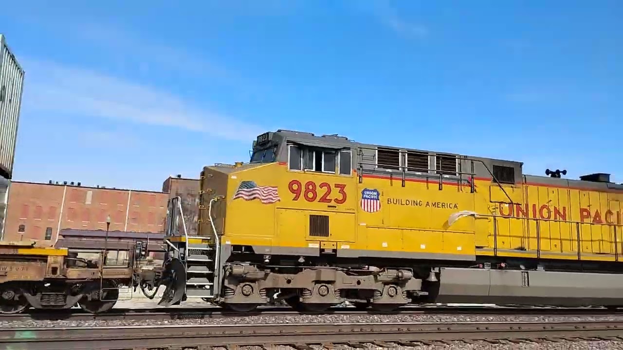 Ex-CNW Trails On Z-LTG226